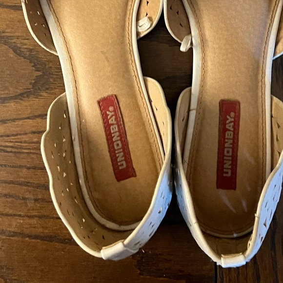 Unionbay, White, Tan, Women’s Shoes, Flats, Loafers - Picture 2 of 5